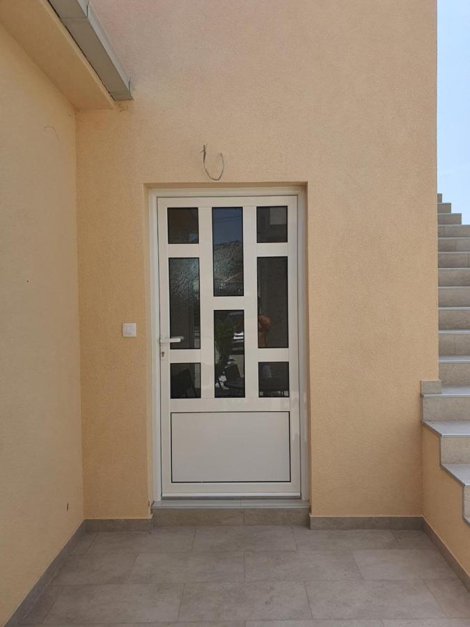 Apartman Tolosi 波德戈里察 外观 照片